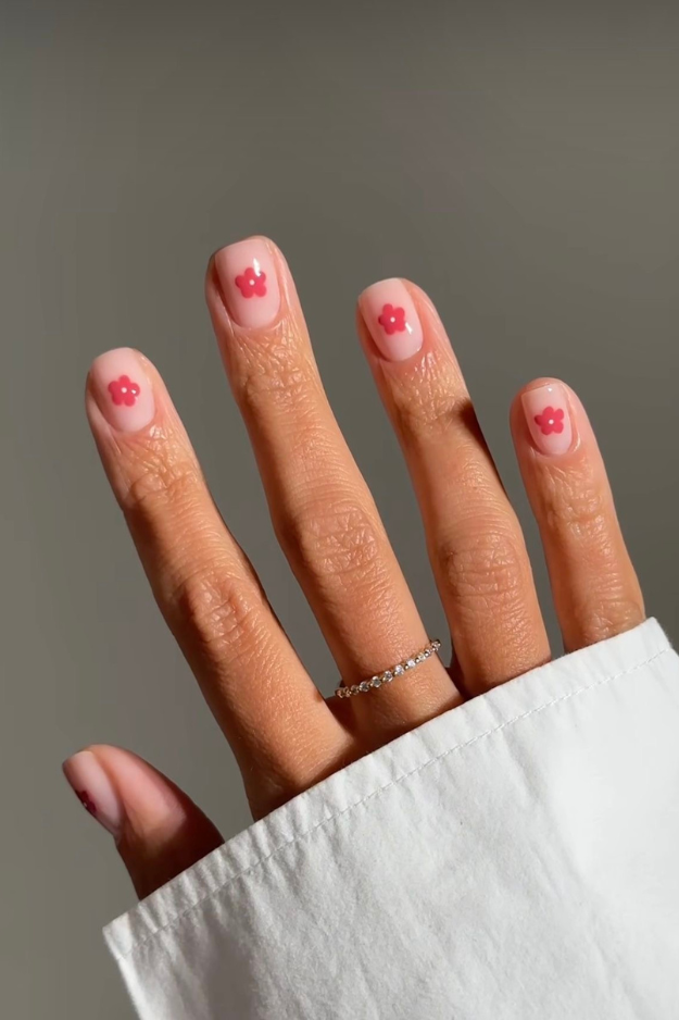 11 Chic Squoval Nails That Look Clean, Expensive, and Always in Style 11 Chic Squoval Nails That Look Clean, Expensive, and Always in Style