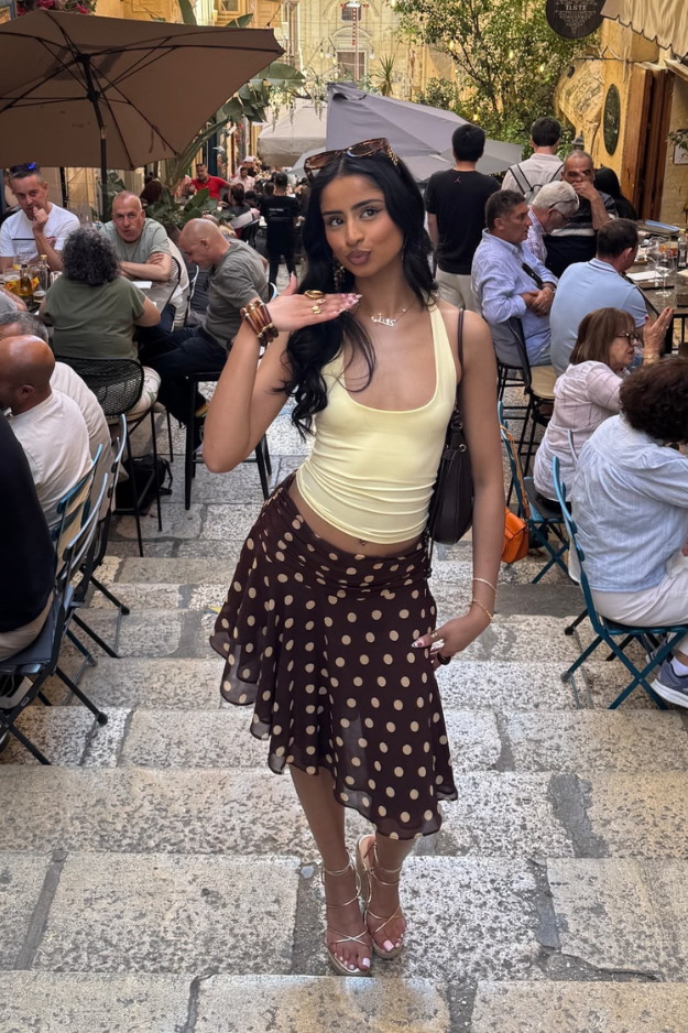 14 Cool-Girl Tank Top Outfits That Feel Effortless but Still Get Compliments 14 Cool-Girl Tank Top Outfits That Feel Effortless but Still Get Compliments
