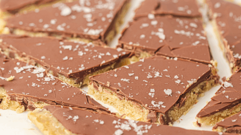 Healthy Cookie Dough Bark That Tastes Like a Cheat Dessert (Without the Guilt)
