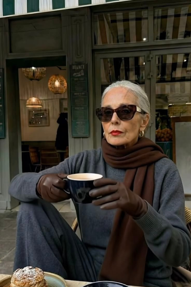 Ageless Style Secrets: 12 Principles That Actually Make You Look Chic Ageless Style Secrets: 12 Principles That Actually Make You Look Chic