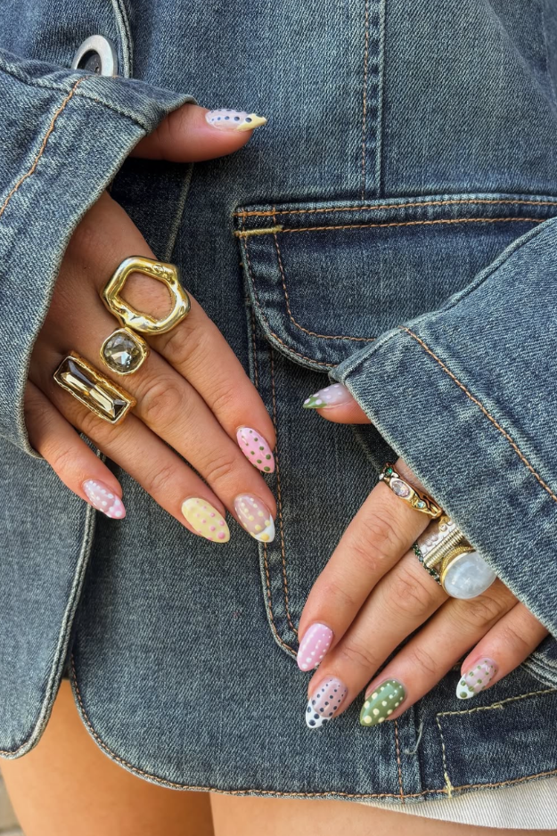 17 Back-to-School Nails That Are Cute, Classy, and Totally Classroom-Approved 17 Back-to-School Nails That Are Cute, Classy, and Totally Classroom-Approved