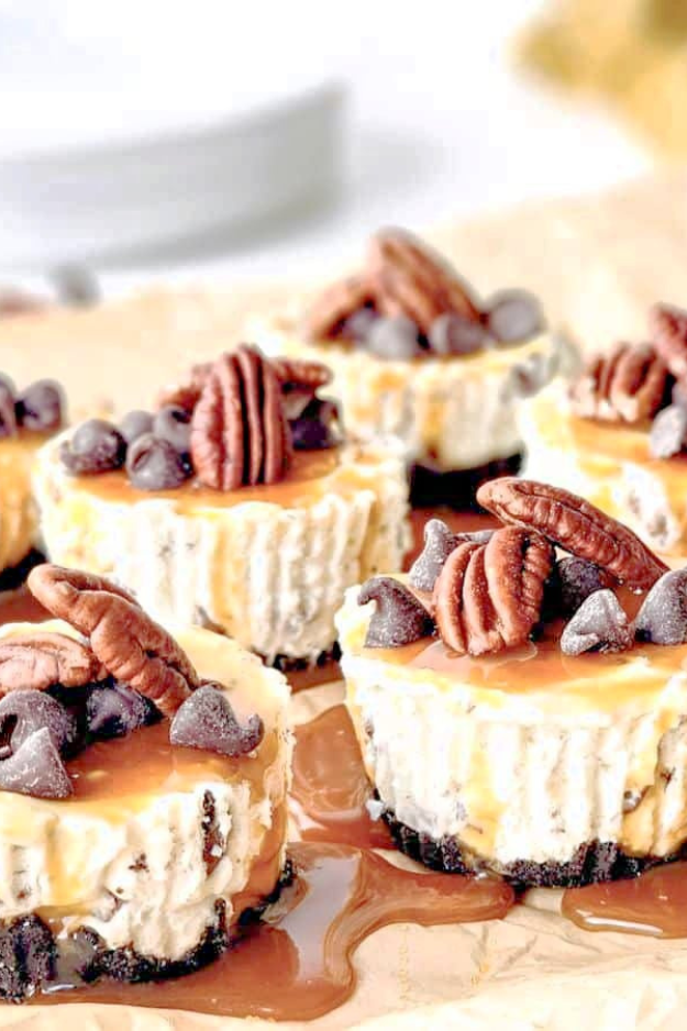 These 25 Christmas Cheesecakes are What Holiday Dessert Dreams Are Made Of These 25 Christmas Cheesecakes are What Holiday Dessert Dreams Are Made Of
