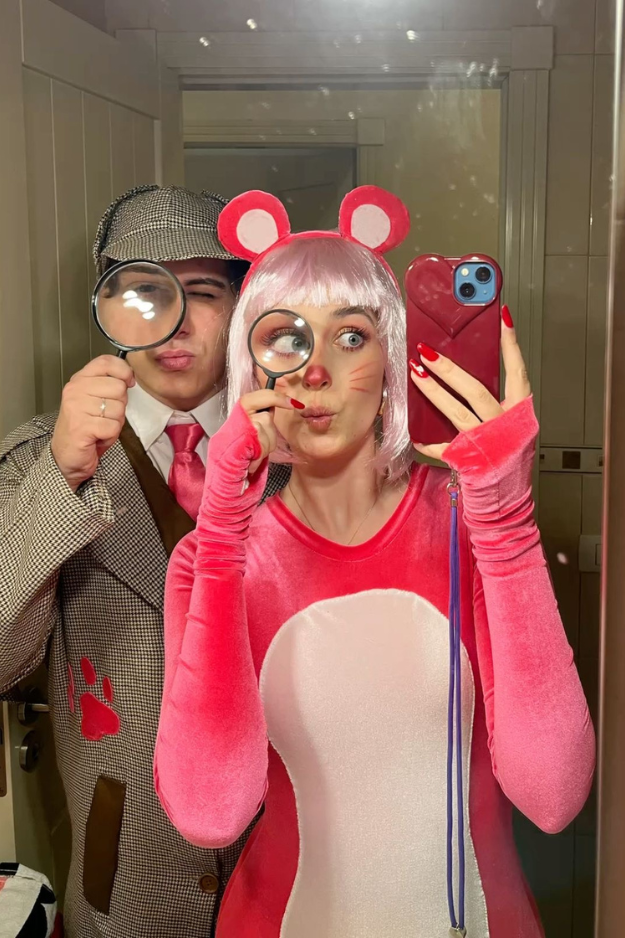 32 Cute Couple Halloween Costumes That’ll Win Every “Best Dressed” Vote 32 Cute Couple Halloween Costumes That’ll Win Every “Best Dressed” Vote