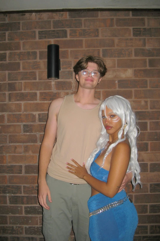 32 Cute Couple Halloween Costumes That’ll Win Every “Best Dressed” Vote 32 Cute Couple Halloween Costumes That’ll Win Every “Best Dressed” Vote