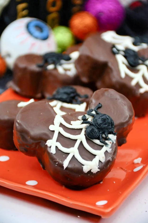 Halloween Brownies So Fudgy, They’ll Haunt Your Dessert Cravings All October Halloween Brownies So Fudgy, They’ll Haunt Your Dessert Cravings All October