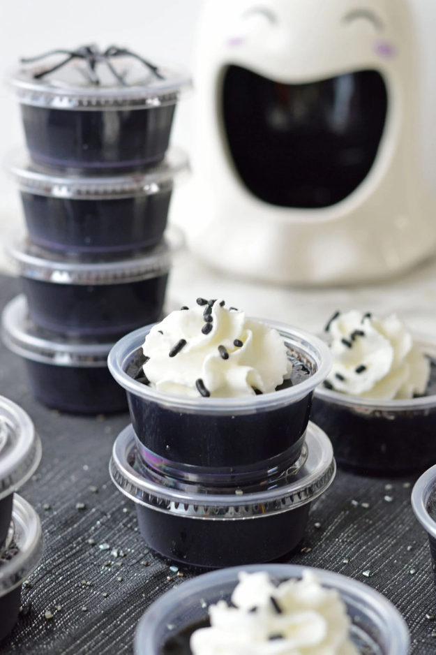 These 20 Halloween Jello Shots Look Too Spooky to Eat (But Everyone Will) These 20 Halloween Jello Shots Look Too Spooky to Eat (But Everyone Will)