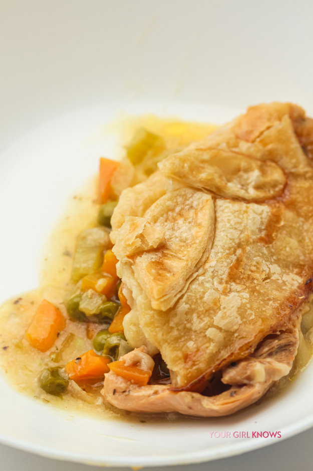 The Lazy-Day Slow Cooker Chicken Pot Pie for Cold Nights and Hungry Families The Lazy-Day Slow Cooker Chicken Pot Pie for Cold Nights and Hungry Families