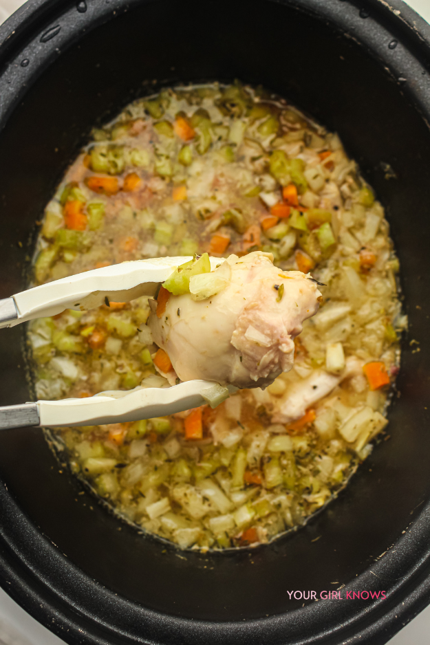 The Lazy-Day Slow Cooker Chicken Pot Pie for Cold Nights and Hungry Families The Lazy-Day Slow Cooker Chicken Pot Pie for Cold Nights and Hungry Families