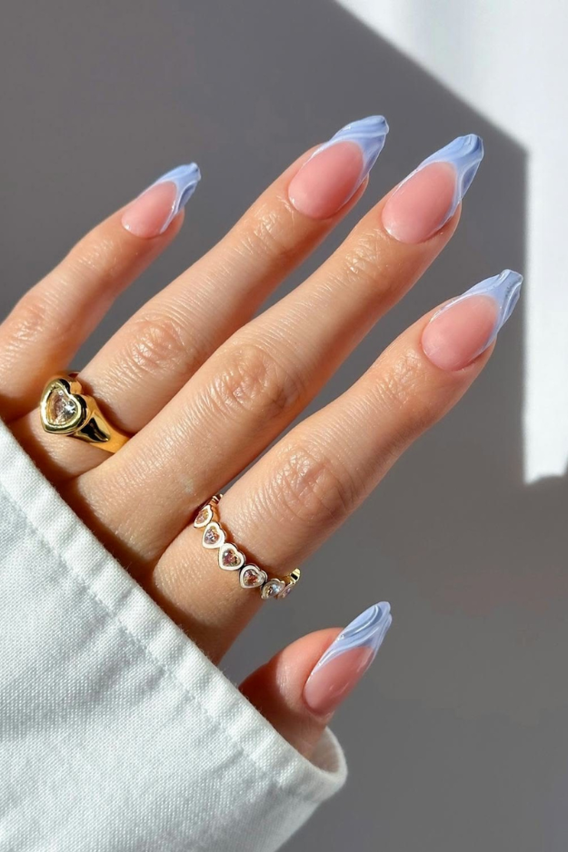 19 Chic Blue French Tips for When You Want Something Pretty but Unexpected 19 Chic Blue French Tips for When You Want Something Pretty but Unexpected