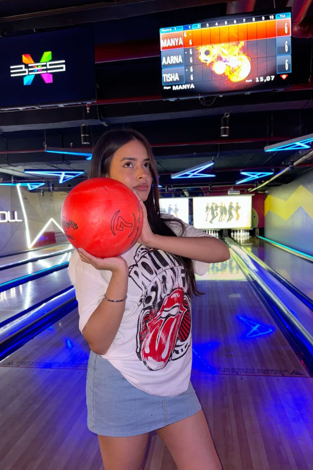 What to Wear to Bowling, Cause Your Outfit Should Say You're Here to Win! What to Wear to Bowling, Cause Your Outfit Should Say You're Here to Win!