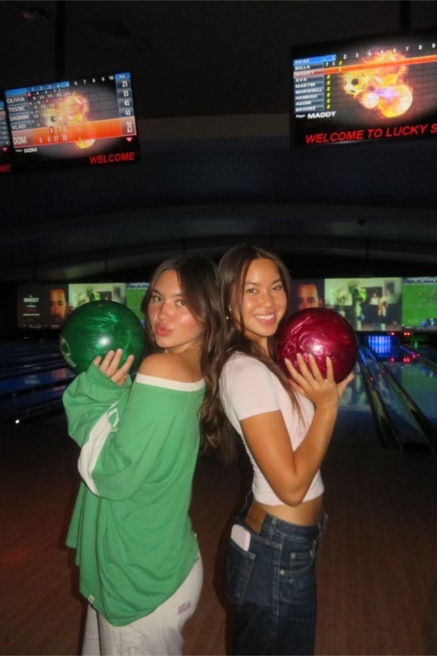 What to Wear to Bowling, Cause Your Outfit Should Say You're Here to Win! What to Wear to Bowling, Cause Your Outfit Should Say You're Here to Win!