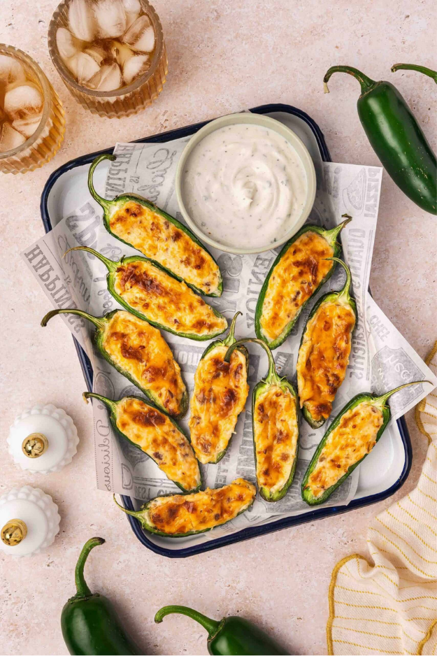 25 Irresistible Football Snacks for Party That Won’t Make It to the Fourth Quarter 25 Irresistible Football Snacks for Party That Won’t Make It to the Fourth Quarter