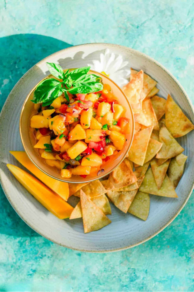25 Irresistible Football Snacks for Party That Won’t Make It to the Fourth Quarter 25 Irresistible Football Snacks for Party That Won’t Make It to the Fourth Quarter