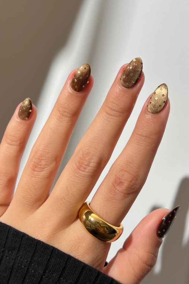 The 40 Short Christmas Nail Designs Everyone Will Want This Holiday Season The 40 Short Christmas Nail Designs Everyone Will Want This Holiday Season