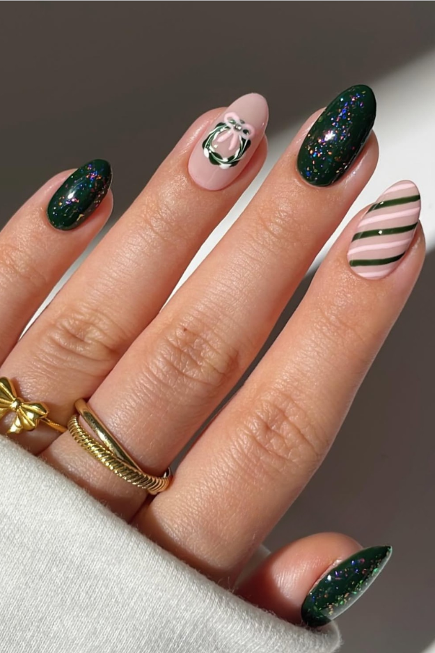 The 40 Short Christmas Nail Designs Everyone Will Want This Holiday Season The 40 Short Christmas Nail Designs Everyone Will Want This Holiday Season
