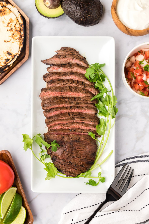15 Steak Dinner Ideas That Make a Weeknight Feel Like a Steakhouse 15 Steak Dinner Ideas That Make a Weeknight Feel Like a Steakhouse