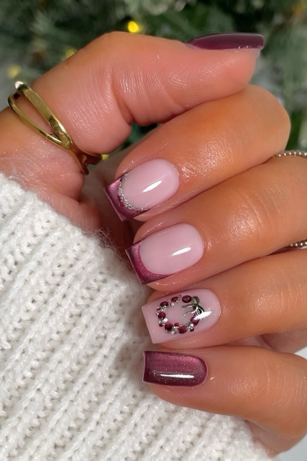 The 23 Short Christmas Nail Designs Everyone Will Want This Holiday Season The 23 Short Christmas Nail Designs Everyone Will Want This Holiday Season