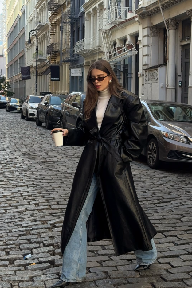 30 NYC Winter Outfit Ideas for Coffee Runs, Dinner Dates, and City Days 30 NYC Winter Outfit Ideas for Coffee Runs, Dinner Dates, and City Days