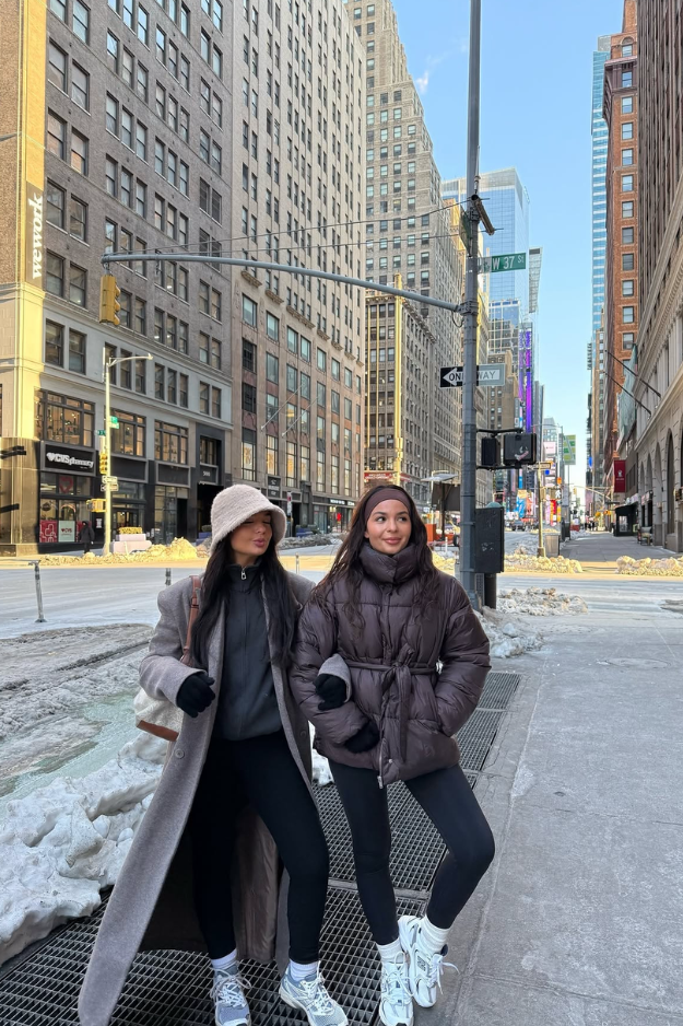 30 NYC Winter Outfit Ideas for Coffee Runs, Dinner Dates, and City Days 30 NYC Winter Outfit Ideas for Coffee Runs, Dinner Dates, and City Days