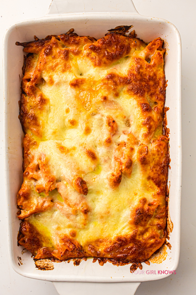 This Cheesy Baked Ziti Is the Kind of Dinner That Never Leaves Leftovers This Cheesy Baked Ziti Is the Kind of Dinner That Never Leaves Leftovers
