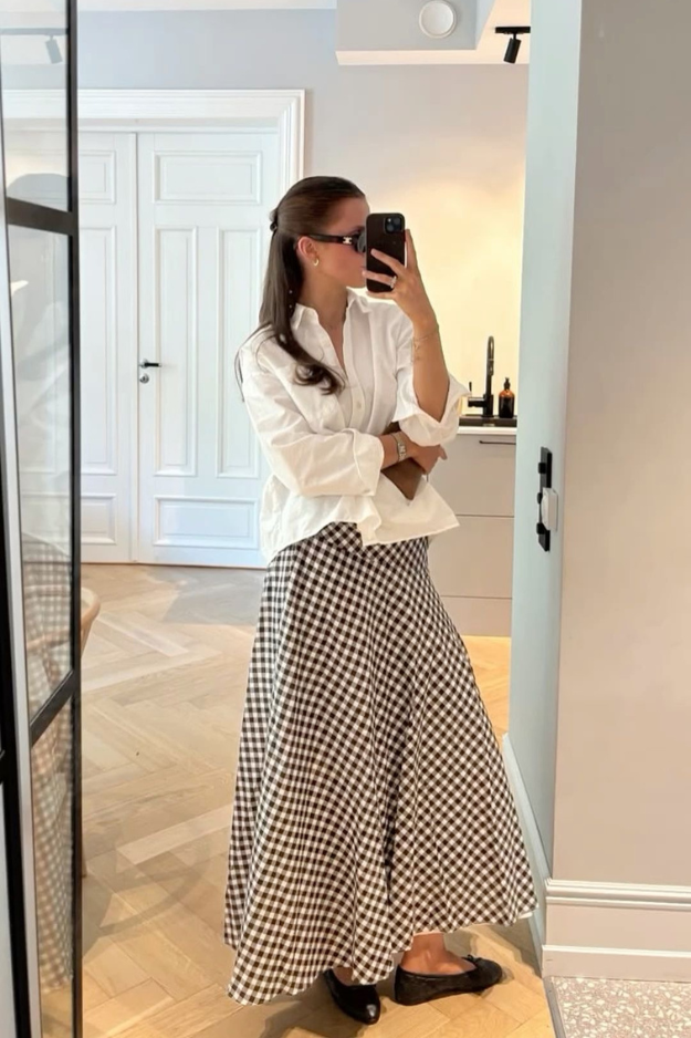 What to Wear to a Baptism: Striking the Perfect Balance Between Respectful and Chic! What to Wear to a Baptism: Striking the Perfect Balance Between Respectful and Chic!