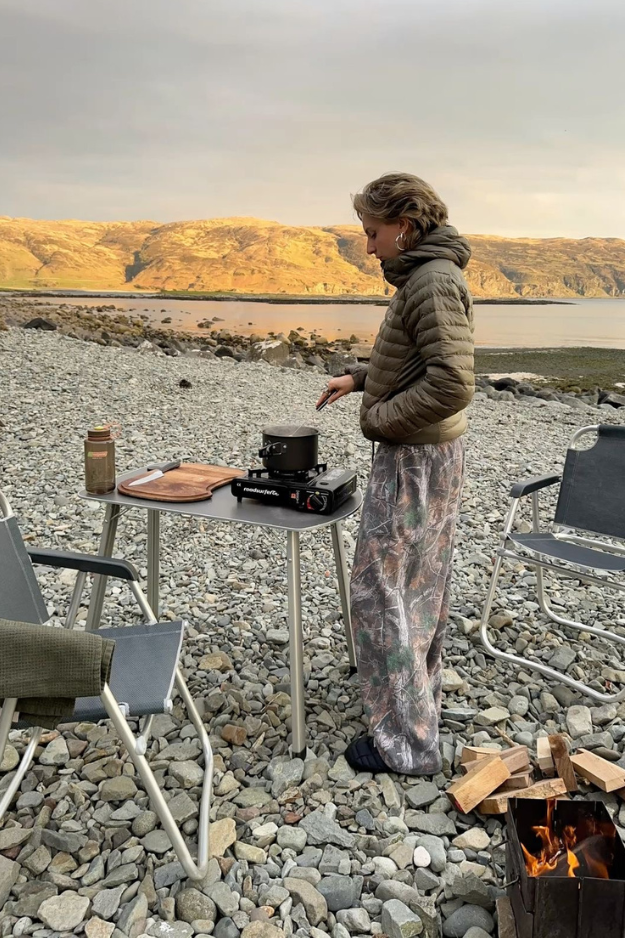 What to Wear Camping: 33 Cute Outfits You Need to Pack What to Wear Camping: 33 Cute Outfits You Need to Pack