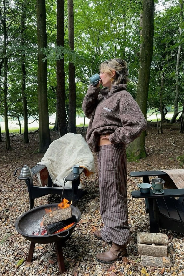What to Wear Camping: 33 Cute Outfits You Need to Pack What to Wear Camping: 33 Cute Outfits You Need to Pack