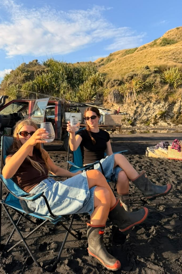What to Wear Camping: 33 Cute Outfits You Need to Pack What to Wear Camping: 33 Cute Outfits You Need to Pack