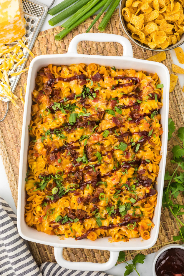 28 Easy Casserole Recipes Everyone at the Table Will Dig Into 28 Easy Casserole Recipes Everyone at the Table Will Dig Into
