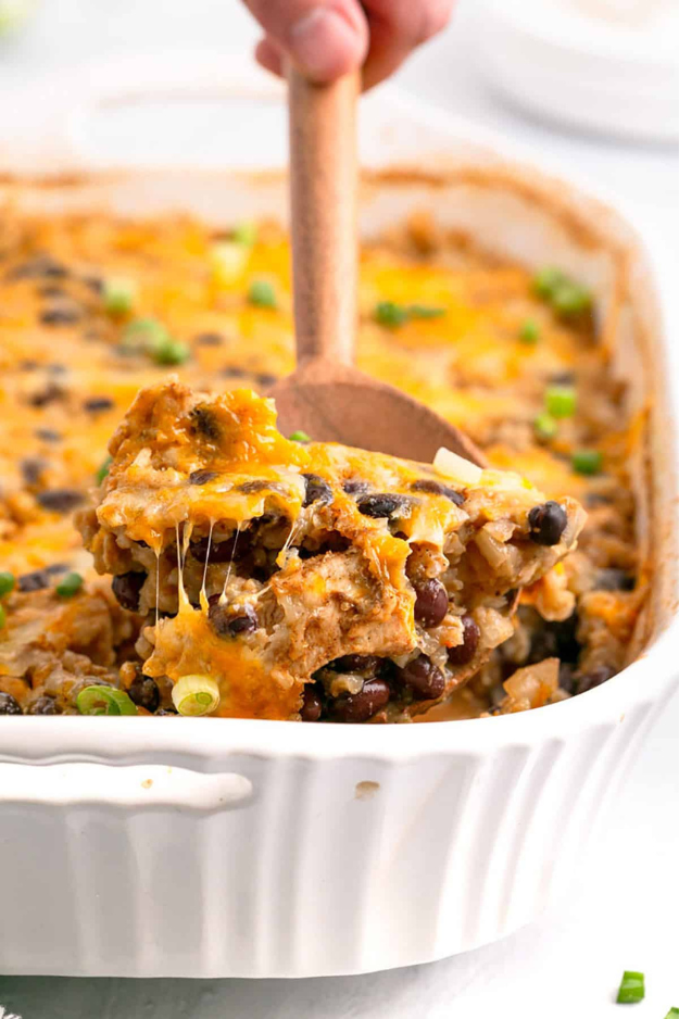 30 Easy Dinner Casseroles That Make Weeknight Cooking Almost Too Simple 30 Easy Dinner Casseroles That Make Weeknight Cooking Almost Too Simple