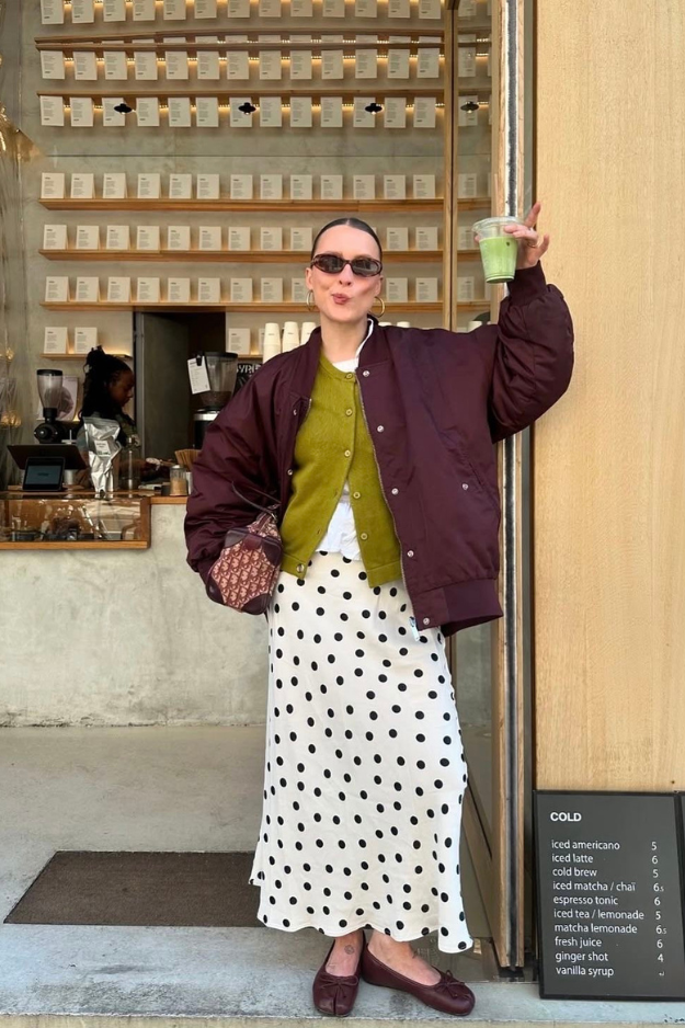 21 Winter Long Skirt Outfits That Give Effortless French-Girl Energy 21 Winter Long Skirt Outfits That Give Effortless French-Girl Energy