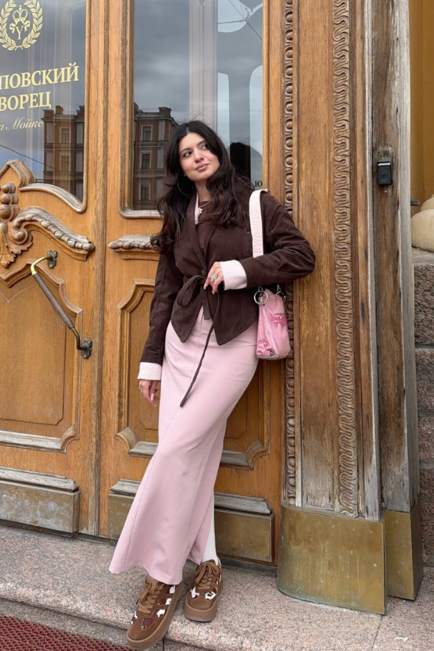 21 Winter Long Skirt Outfits That Give Effortless French-Girl Energy 21 Winter Long Skirt Outfits That Give Effortless French-Girl Energy