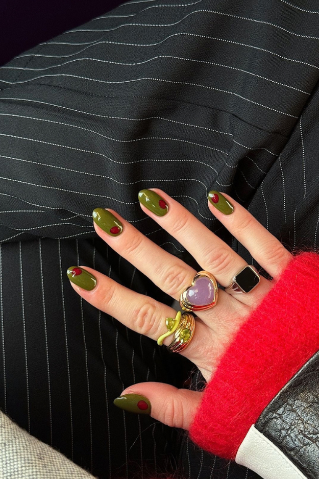 21 Gorgeous November Nail Ideas for That Perfect Late-Fall Aesthetic 21 Gorgeous November Nail Ideas for That Perfect Late-Fall Aesthetic