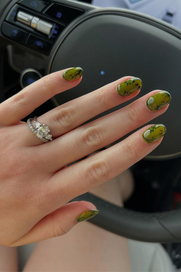 21 Gorgeous November Nail Ideas for That Perfect Late-Fall Aesthetic 21 Gorgeous November Nail Ideas for That Perfect Late-Fall Aesthetic