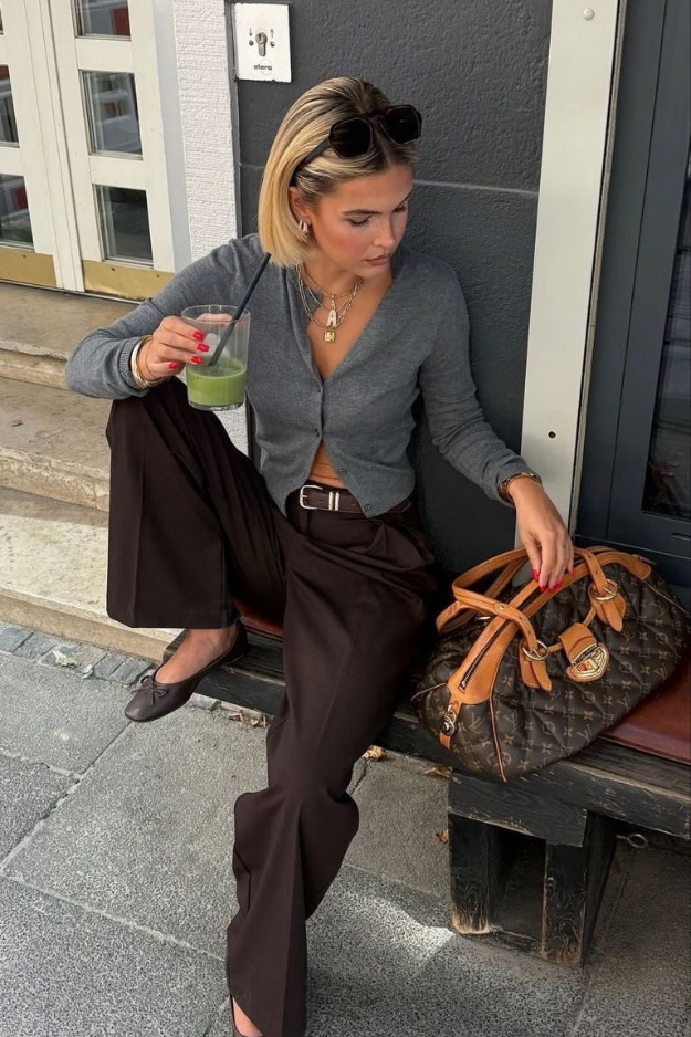 19 October Outfits That Nail That Perfect In-Between-Weather Dressing 19 October Outfits That Nail That Perfect In-Between-Weather Dressing