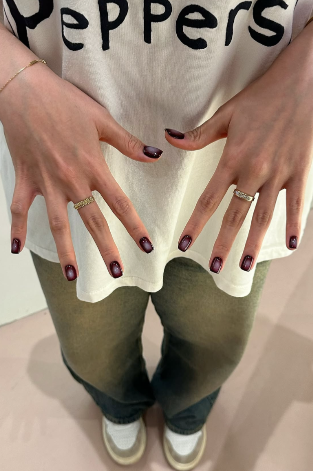22 Goregous Short Winter Nails for Your Next Cozy-Girl Manicure 22 Goregous Short Winter Nails for Your Next Cozy-Girl Manicure