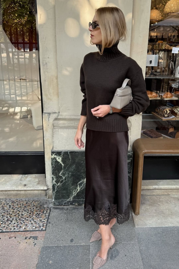 14 Winter Church Outfits That Make Modest Dressing Feel Anything but Boring 14 Winter Church Outfits That Make Modest Dressing Feel Anything but Boring