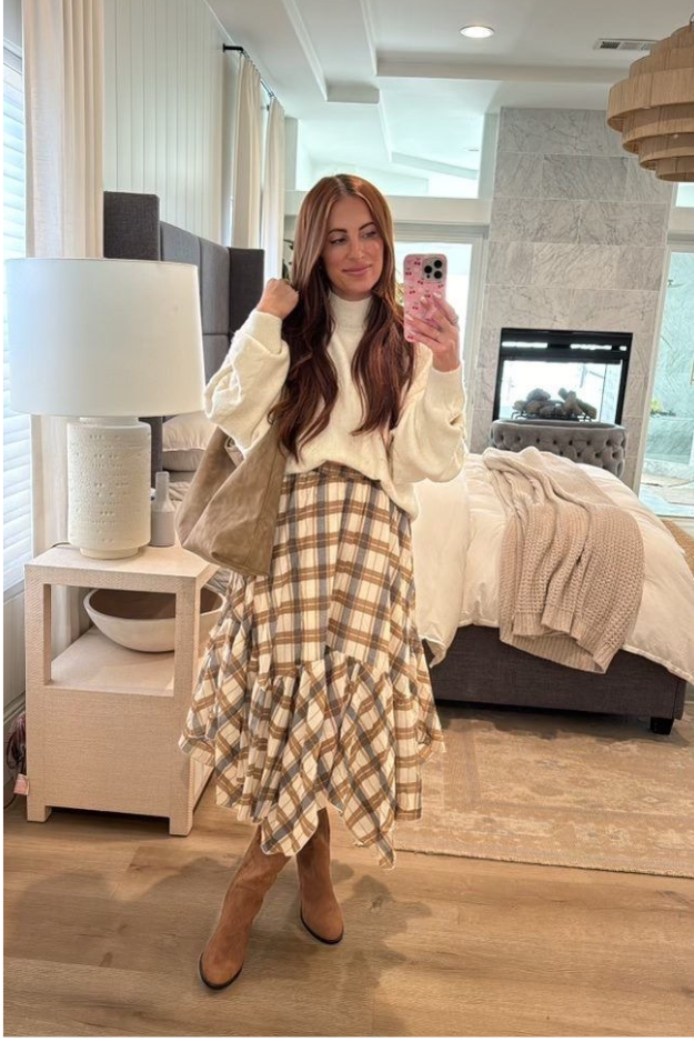 14 Winter Church Outfits That Make Modest Dressing Feel Anything but Boring 14 Winter Church Outfits That Make Modest Dressing Feel Anything but Boring