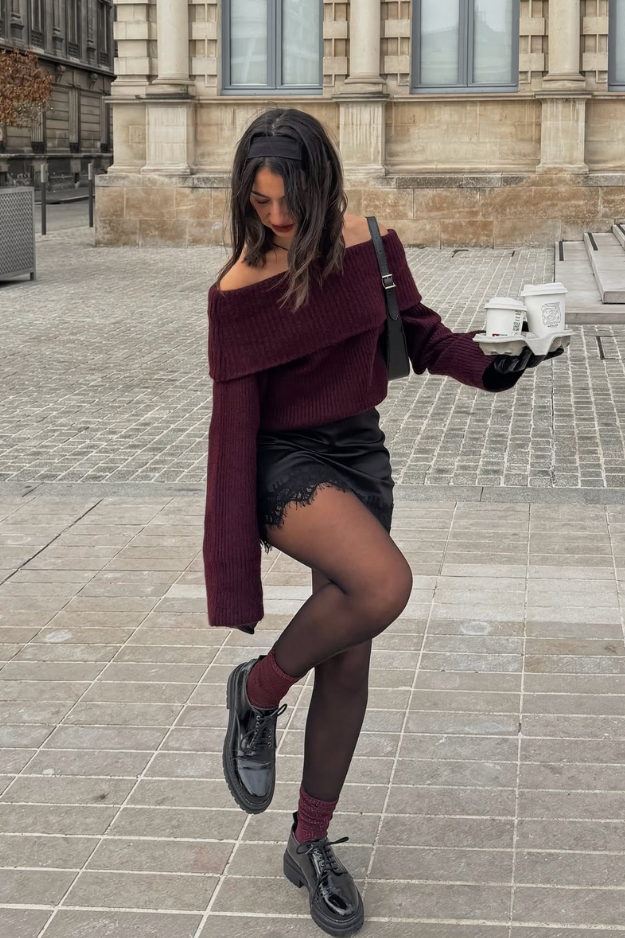 24 Cozy-but-Sexy Winter Date Night Outfits for Looking Hot Without Freezing 24 Cozy-but-Sexy Winter Date Night Outfits for Looking Hot Without Freezing