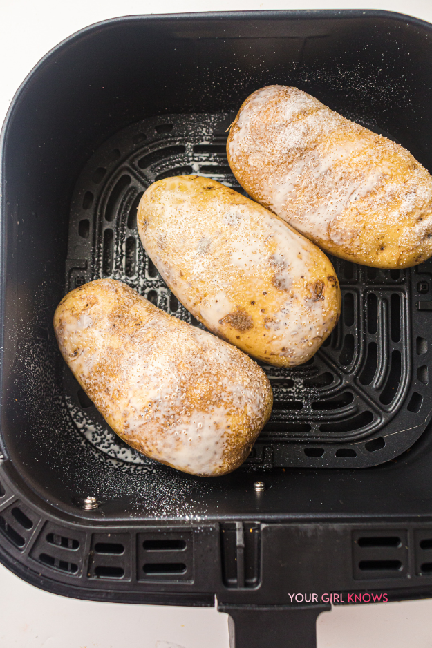 Crispy-Skinned Air Fryer Baked Potatoes That Is Ridiculously Easy to Make Crispy-Skinned Air Fryer Baked Potatoes That Is Ridiculously Easy to Make
