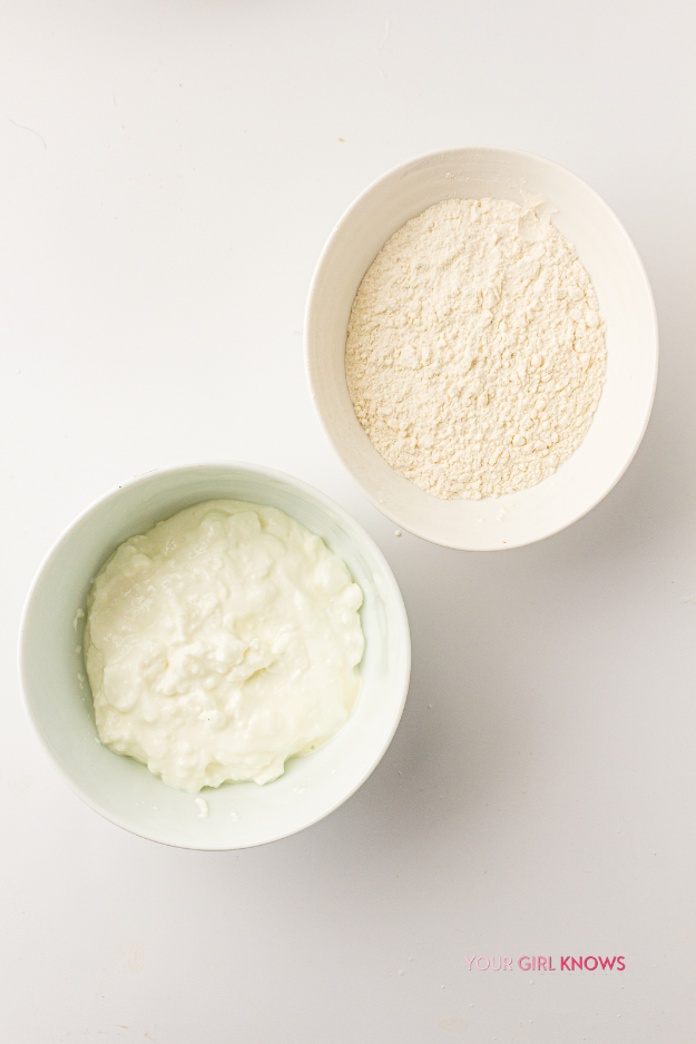 The High-Protein Cottage Cheese Flatbread You'll Want to Use for Everything The High-Protein Cottage Cheese Flatbread You'll Want to Use for Everything