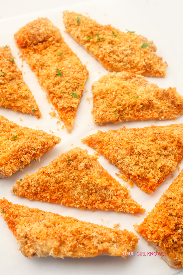 This Giant Chicken Schnitzel Brings the Crunchiest Part of Dinner to the Center of the Table This Giant Chicken Schnitzel Brings the Crunchiest Part of Dinner to the Center of the Table