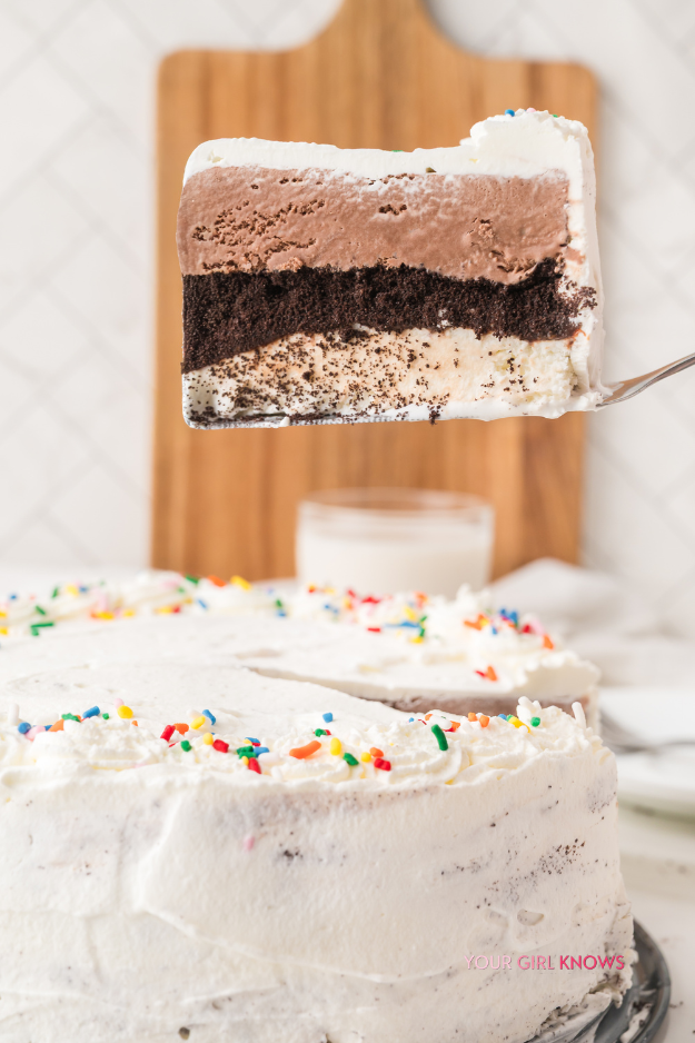 The No-Bake Ice Cream Cake That Makes Store-Bought Versions Feel Forgettable The No-Bake Ice Cream Cake That Makes Store-Bought Versions Feel Forgettable