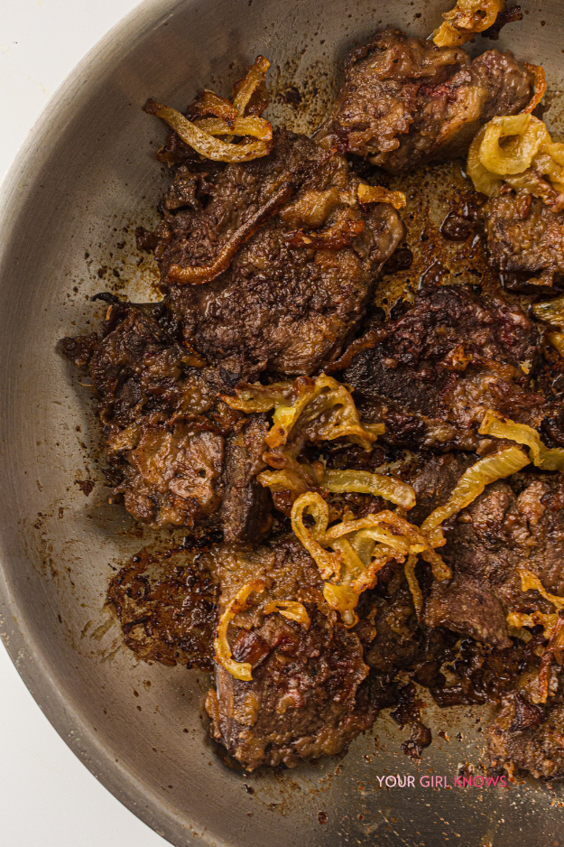 The Old-Fashioned Liver and Onions Dinner That Tastes Just Like Grandma Made It The Old-Fashioned Liver and Onions Dinner That Tastes Just Like Grandma Made It