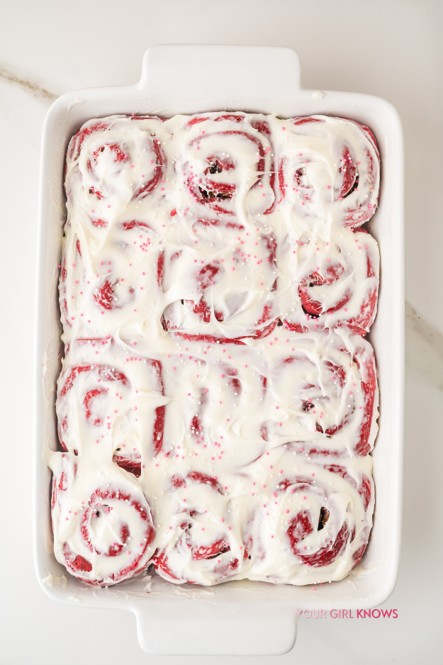 These Red Velvet Cinnamon Rolls are So Soft and Gooey, You'll Want One Straight From the Pan These Red Velvet Cinnamon Rolls are So Soft and Gooey, You'll Want One Straight From the Pan