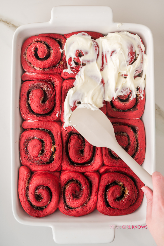 These Red Velvet Cinnamon Rolls are So Soft and Gooey, You'll Want One Straight From the Pan These Red Velvet Cinnamon Rolls are So Soft and Gooey, You'll Want One Straight From the Pan