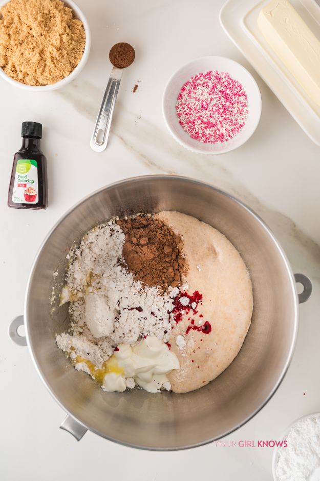 These Red Velvet Cinnamon Rolls are So Soft and Gooey, You'll Want One Straight From the Pan These Red Velvet Cinnamon Rolls are So Soft and Gooey, You'll Want One Straight From the Pan