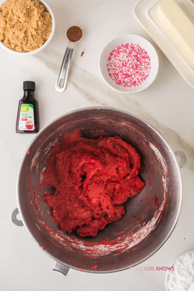 These Red Velvet Cinnamon Rolls are So Soft and Gooey, You'll Want One Straight From the Pan These Red Velvet Cinnamon Rolls are So Soft and Gooey, You'll Want One Straight From the Pan