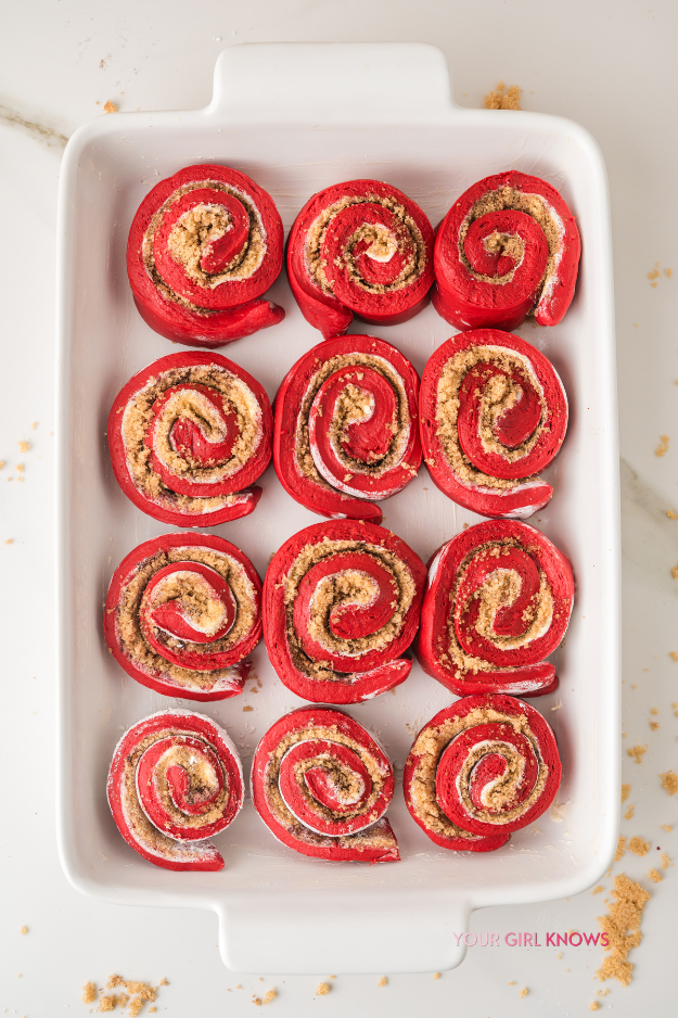 These Red Velvet Cinnamon Rolls are So Soft and Gooey, You'll Want One Straight From the Pan These Red Velvet Cinnamon Rolls are So Soft and Gooey, You'll Want One Straight From the Pan