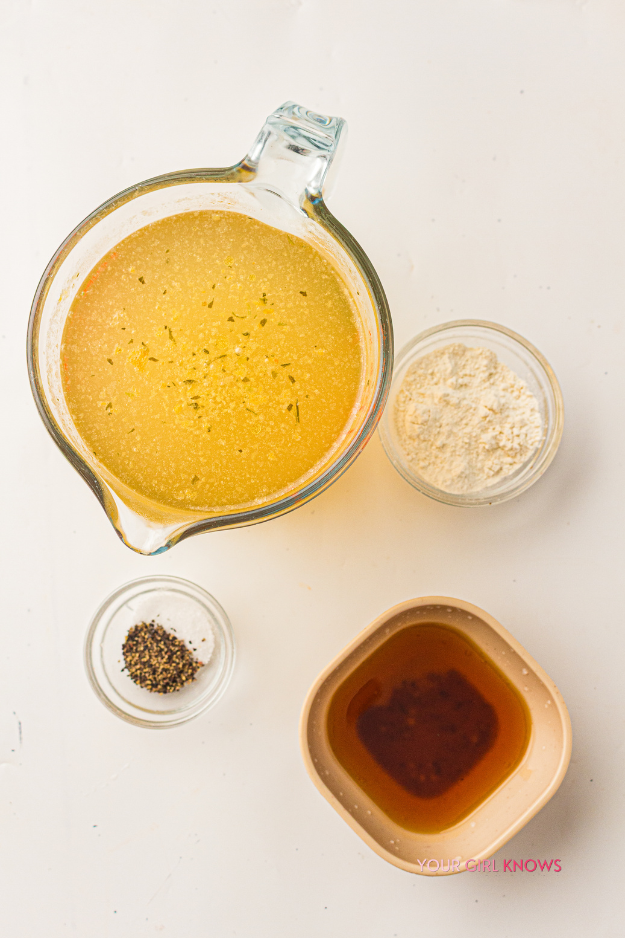 This Easy Turkey Gravy Is the Secret to Making Every Bite of Thanksgiving Better This Easy Turkey Gravy Is the Secret to Making Every Bite of Thanksgiving Better